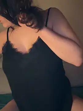 Its Jade online show from January 2025 06:52:01 PM