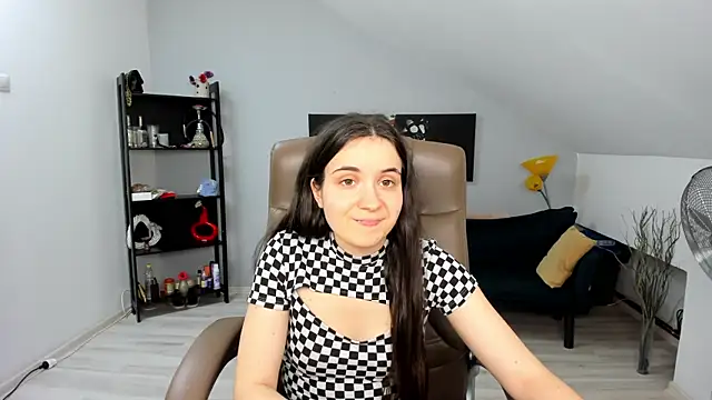 Snapshot of MelissaWiliam chatting on January 2025 12:12:01 AM MelissaWiliam online show from January 2025 12:12:01 AM