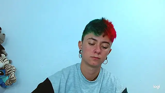 tomboyblue online show from February 2025 03:45:02 AM