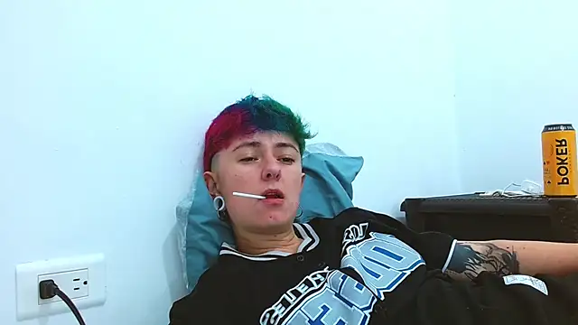 tomboyblue online show from November 2025 12:44:02 PM