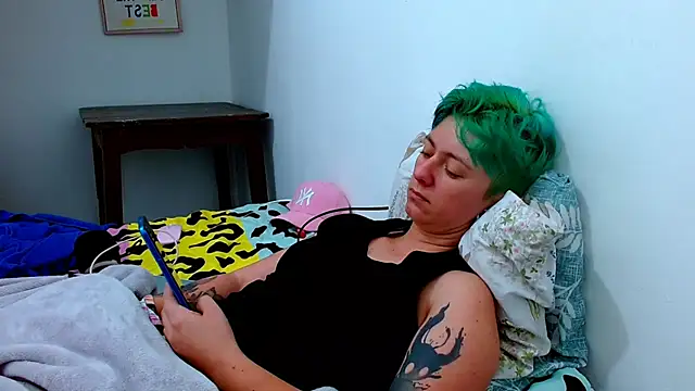 Snapshot of tomboyblue chatting on February 2026 08:56:01 PM tomboyblue online show from February 2026 08:56:01 PM