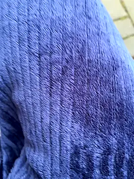 Snapshot of DurableFog chatting on December 2025 08:41:02 AM DurableFog online show from December 2025 08:41:02 AM