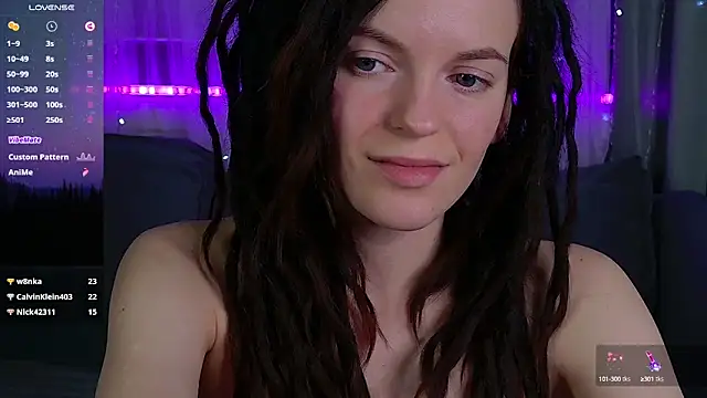 Snapshot of CoreyJane chatting on December 2024 07:47:01 AM CoreyJane online show from December 2024 07:47:01 AM