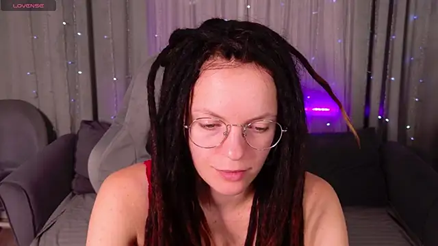 Snapshot of CoreyJane chatting on August 2026 04:48:01 AM CoreyJane online show from August 2026 04:48:01 AM
