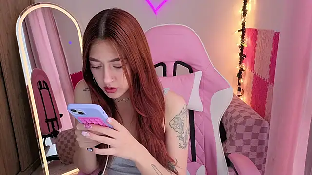 violet ch online show from September 2025 05:24:02 PM