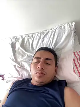 Snapshot of DanielGomez9 chatting on January 2025 08:34:02 PM DanielGomez9 online show from January 2025 08:34:02 PM