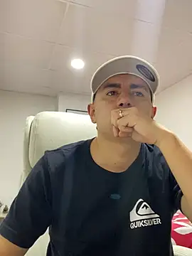 Snapshot of DanielGomez9 chatting on March 2025 11:11:01 PM DanielGomez9 online show from March 2025 11:11:01 PM