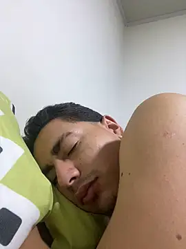 Snapshot of DanielGomez9 chatting on March 2025 11:35:02 PM DanielGomez9 online show from March 2025 11:35:02 PM