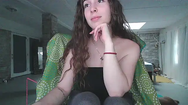 Snapshot of AudyAphrodite chatting on February 2025 11:39:01 PM AudyAphrodite online show from February 2025 11:39:01 PM