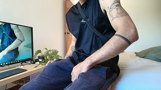 ALEJANDRO BIGCOCK online show from July 2026 12:19:02 PM