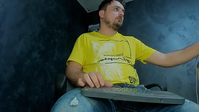 Snapshot of Master_Mark_Wayne chatting on February 2026 10:52:02 PM Master Mark Wayne online show from February 2026 10:52:02 PM