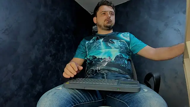 Snapshot of Master_Mark_Wayne chatting on February 2026 08:02:01 PM Master Mark Wayne online show from February 2026 08:02:01 PM