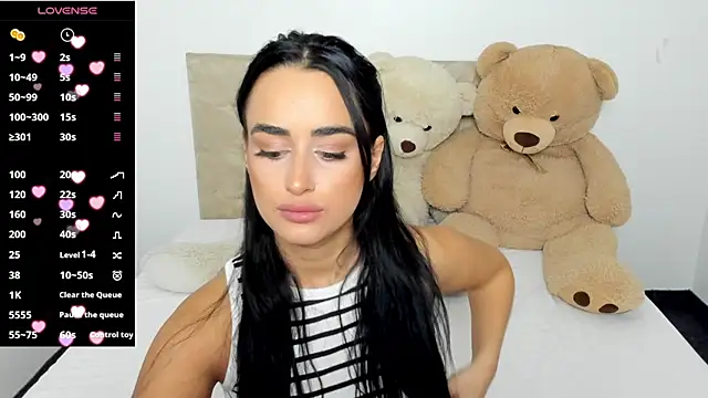 DarcieJane online show from December 2024 07:33:01 PM