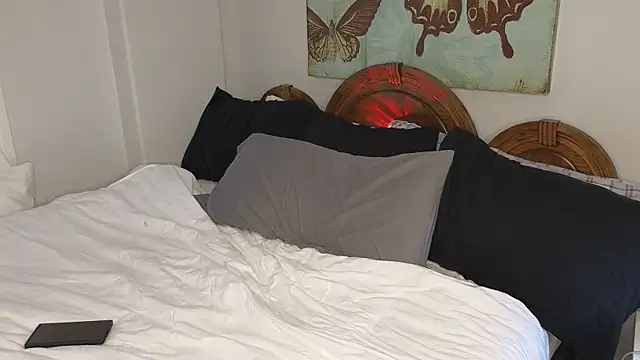 Snapshot of Thekatievogue chatting on December 2024 08:33:02 PM Thekatievogue online show from December 2024 08:33:02 PM