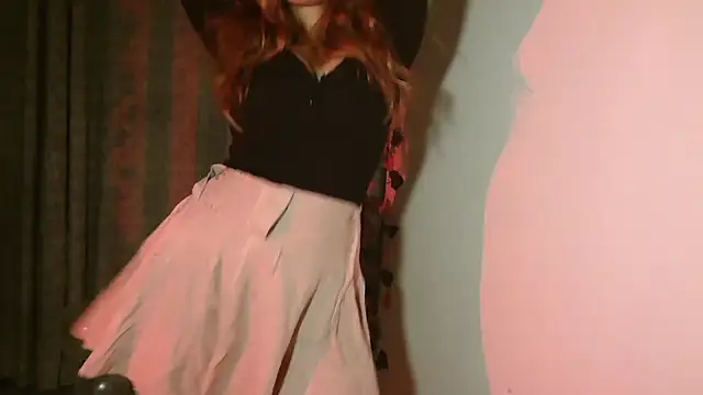 Snapshot of urvashihott chatting on January 2025 08:22:01 PM urvashihott online show from January 2025 08:22:01 PM