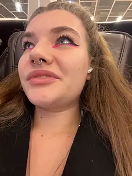 Holy Tereza online show from February 2026 03:39:02 PM