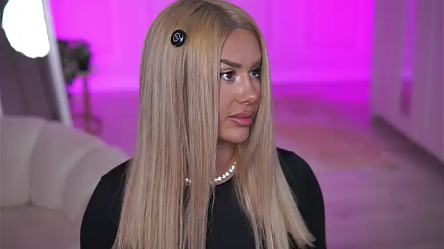 EvaZane online show from January 2026 08:56:01 PM