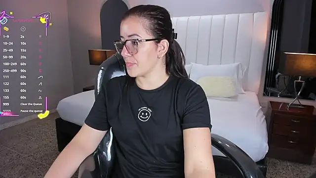 vanity sex online show from September 2025 11:45:01 AM