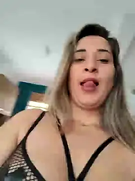 Snapshot of annamell chatting on December 2024 01:38:02 PM annamell online show from December 2024 01:38:02 PM