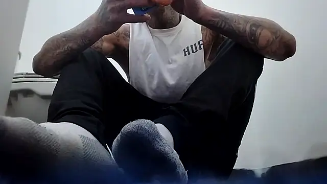 Snapshot of Papinine6 chatting on November 2025 01:33:02 PM Papinine6 online show from November 2025 01:33:02 PM