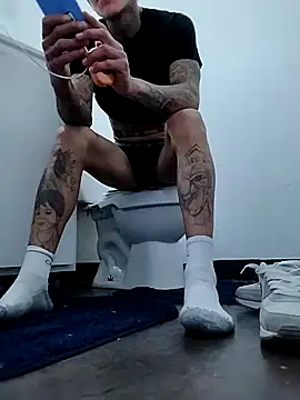 Snapshot of Papinine6 chatting on November 2025 04:24:02 AM Papinine6 online show from November 2025 04:24:02 AM