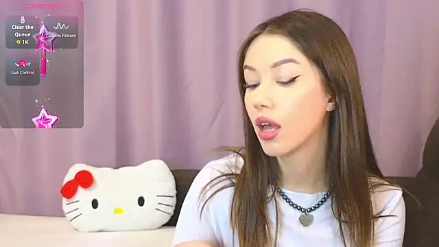 ellie kramer online show from January 2026 08:32:02 PM