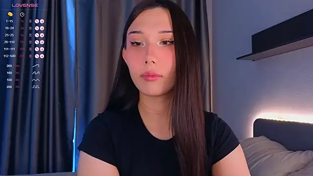Snapshot of Kaia_Sunshine_Mia chatting on July 2026 10:02:01 AM Kaia Sunshine Mia online show from July 2026 10:02:01 AM
