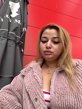 AllysonK online show from October 2025 10:19:02 AM