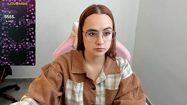 maryluna95 online show from January 2025 04:15:01 PM