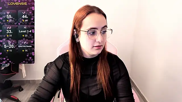 maryluna95 online show from January 2025 05:40:02 AM