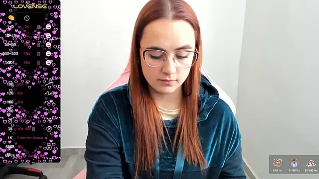 maryluna95 online show from February 2025 06:53:01 PM