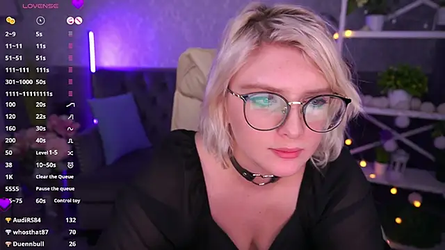 CoolTatis online show from February 2025 02:32:02 AM