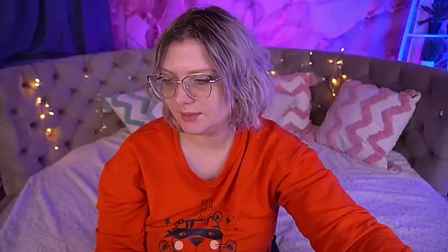 CoolTatis online show from December 2025 07:34:01 AM