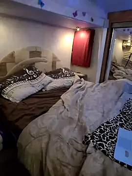 annika lately online show from February 2025 02:44:02 AM