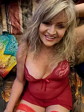 Snapshot of annika_lately chatting on February 2026 04:01:02 AM annika lately online show from February 2026 04:01:02 AM