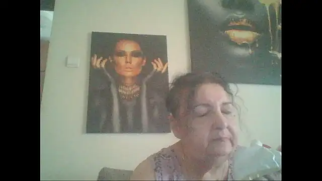 Snapshot of maturekorine chatting on July 2026 12:01:02 PM maturekorine online show from July 2026 12:01:02 PM