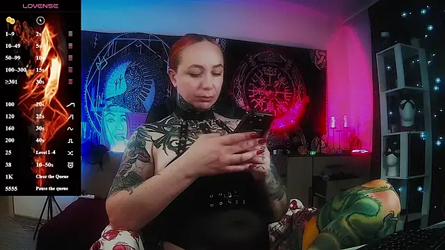 Snapshot of miss_jenna_lovee chatting on April 2026 11:47:02 PM miss jenna lovee online show from April 2026 11:47:02 PM