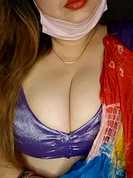 Rupaleesexy online show from April 2026 06:47:01 PM