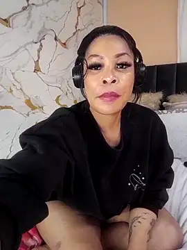 SEXYCARLITA09 online show from June 2026 10:58:01 PM