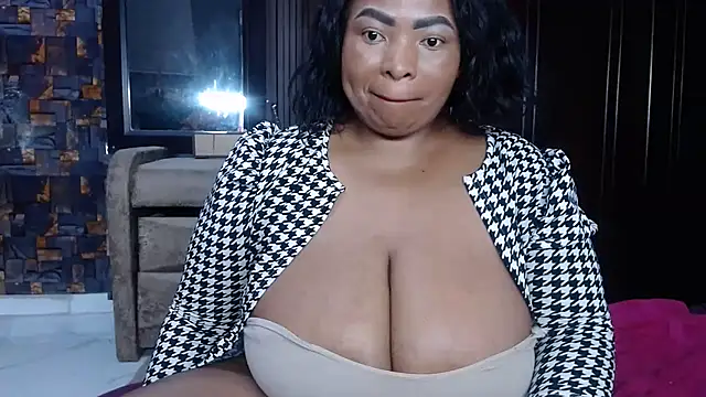Snapshot of black_barbie4u chatting on May 2026 12:16:02 AM black barbie4u online show from May 2026 12:16:02 AM