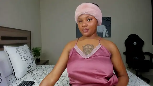 Renee-18 online show from February 2025 06:15:01 AM