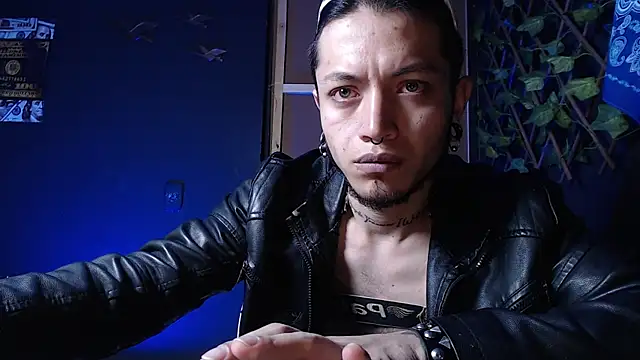 Dicaprioo  online show from November 2025 06:46:01 AM