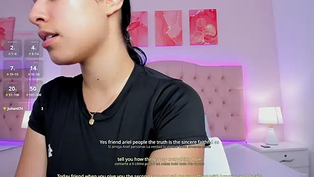 Snapshot of Emily_roux chatting on February 2025 11:06:01 PM Emily roux online show from February 2025 11:06:01 PM