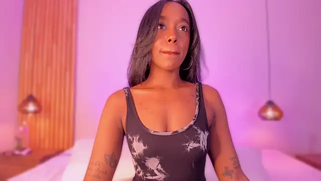 EmilyHaan online show from February 2026 07:54:01 PM