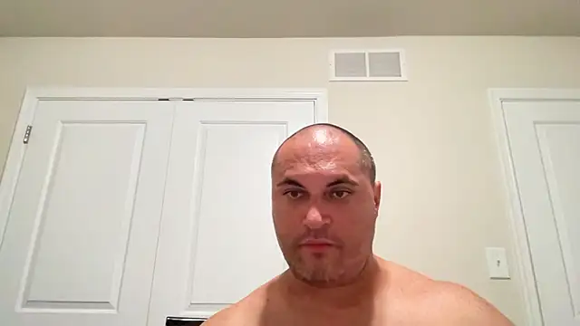 SluggishChase99 online show from September 2025 02:44:02 AM