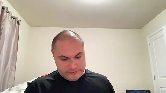 SluggishChase99 online show from April 2026 01:28:02 AM