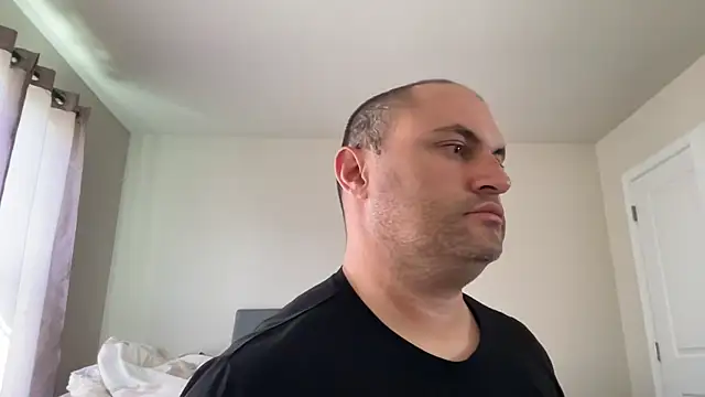 SluggishChase99 online show from April 2026 05:13:02 PM