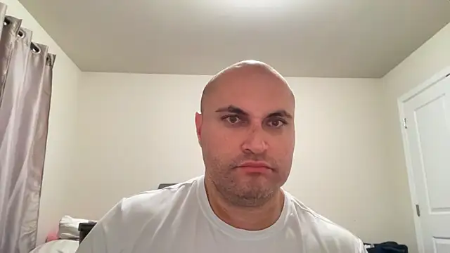 SluggishChase99 online show from April 2026 12:27:02 AM