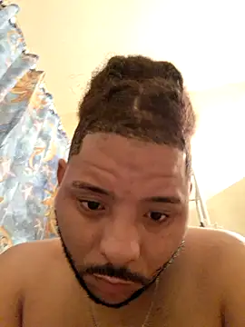 Snapshot of Dj-yefri-pauta chatting on November 2025 05:07:01 AM Dj-yefri-pauta online show from November 2025 05:07:01 AM