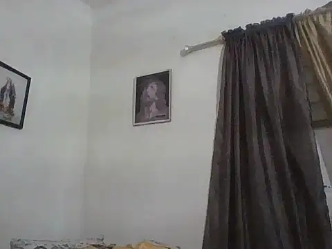 Snapshot of Dj-yefri-pauta chatting on December 2025 02:16:01 AM Dj-yefri-pauta online show from December 2025 02:16:01 AM